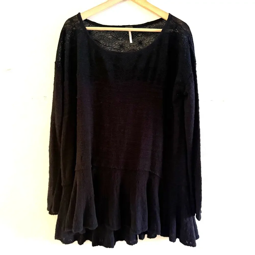 Free People Kristobel Lace Knit Peplum Sweater Top OB414391 Black Size‎ Large